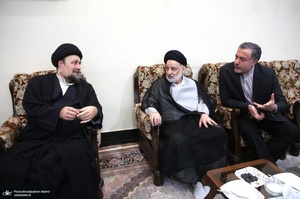 حاشیه های ادای احترام مهمانان خارجی چهلمین کنفرانس وحدت اسلامی به مقام شامخ حضرت امام خمینی (س)