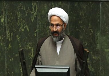 طرح مجلس: 4 وزارتخانه باید به همه افراد تحت اختیار خود آموزش روخوانی قرآن دهند