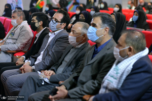 مراسم اهدای 2313 سری جهیزیه در جوار حرم امام خمینی(س)