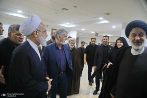 سفر رئیس جمهوری به قم و دیدار با مراجع و علما -2