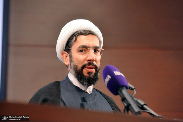 رئیس نهاد نمایندگی رهبری در دانشگاه‌ها: علی‌رغم تلاش معاندان برای ملتهب کردن دانشگاه در موضوع حجاب، این فضا تاثیر چندانی نپذیرفت