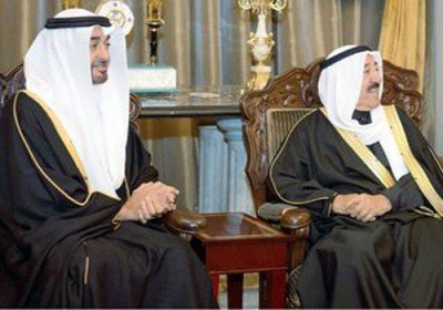 میانجی‌گری امیر کویت در حل بحران قطر در امارات به در بسته خورد