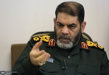 معاون سپاه: وحدت حول محور ولایت، امروز از نان شب واجب‌تر است/ دشمن به‌دنبال تفرقه‌افکنی و کمرنگ کردن حضور مردم است باید هوشیار باشیم