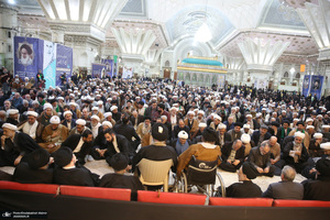 مراسم بیست‌و‌نهمین سالگرد ارتحال حاج سید احمد خمینی و بزرگداشت آیت‌الله بجنوردی در حرم امام