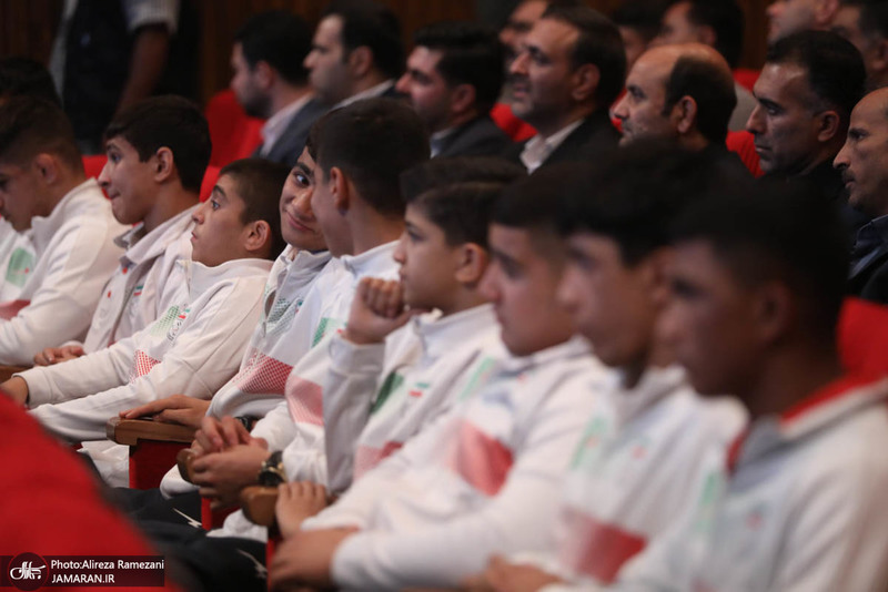 مراسم تجلیل از مدال آوران المپیک دانش آموزی