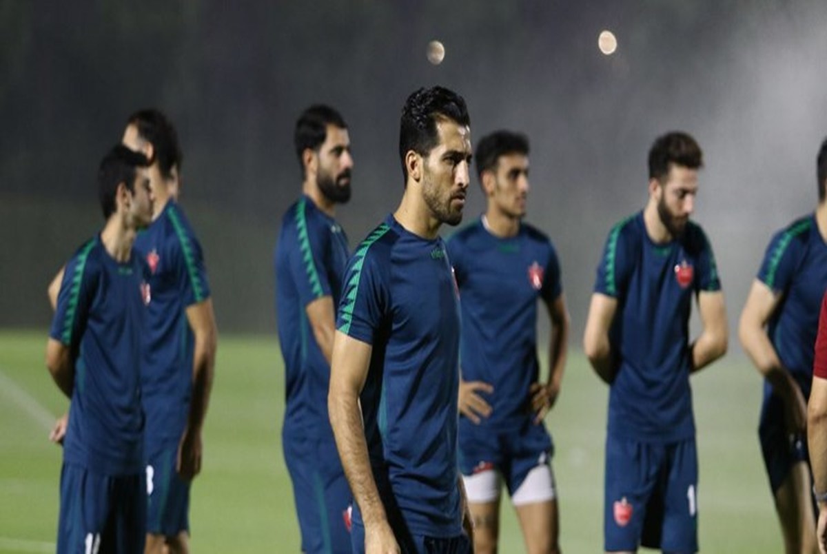 حضور گل محمدی در دیدار درون تیمی سرخ پوشان/ کامیابی نیا و آل کثیر زیر نظر پزشک
