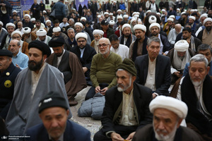 مراسم چهلمین روز ارتحال آیت الله حاج شیخ محمد رضا رحمت در حرم مطهر امام خمینی (س)