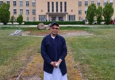 محسن راستانی عکاس دوران دفاع مقدس در بیمارستان آلمانی بستری شد + عکس