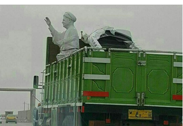 نصب مجسمه آیت‌الله هاشمی رفسنجانی در جزیره خارک +عکس
