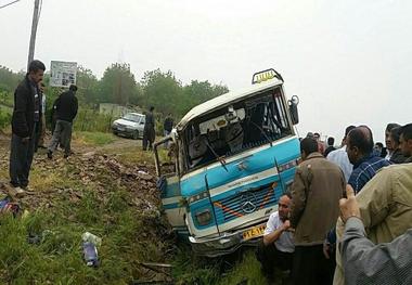 واژگونی مینی بوس در جاده اسلام آباد 24 زخمی بر جای گذاشت