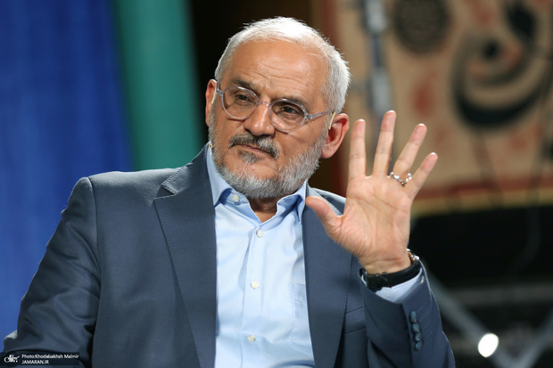 حاجی میرزایی: همه تاریخ اسلام را در وجود امام مجسم می‌دیدیم