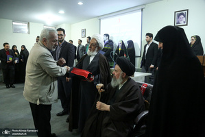 مراسم تجلیل از پژوهشگران برتر پژوهشکده امام خمینی(س) و انقلاب اسلامی