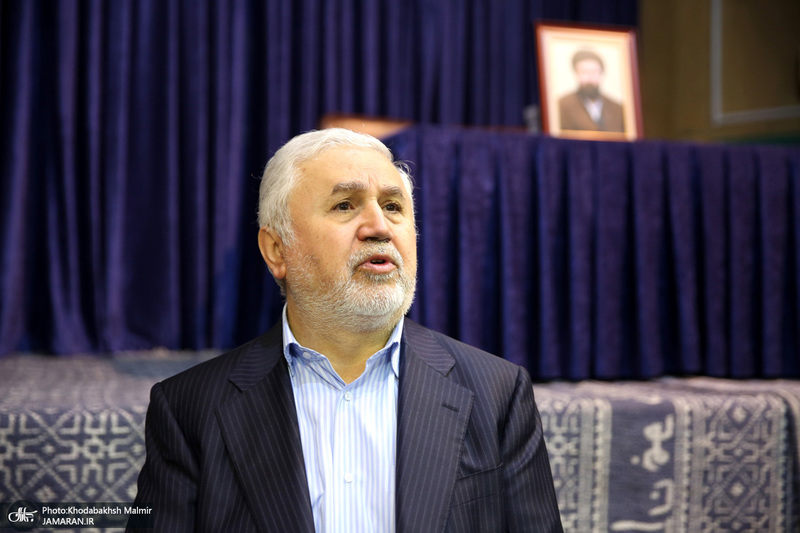 بازدید علی دارابی، معاون میراث فرهنگی از بیت امام خمینی (س) از جماران