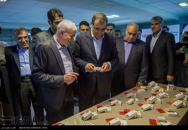 مردم نگران تامین داروی مورد نیاز خود نباشند