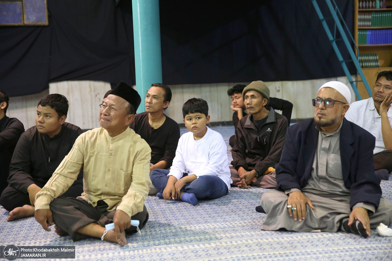 بازدید جمعی از زائرین ابا عبدالله الحسین از کشور اندونزی از جماران
