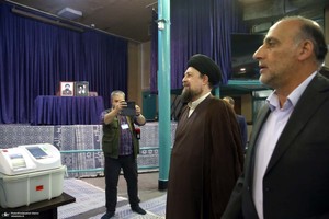 حضور سید حسن خمینی در دور دوم انتخابات مجلس شورای اسلامی