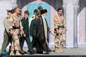 حضور و سخنرانی فرمانده کل قوا  در مراسم دانش‌آموختگی دانشجویان دانشگاه امام حسین(ع)