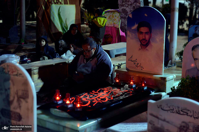 احیای شب نوزدهم ماه رمضان در گلزار شهدای بهشت زهرا (س)