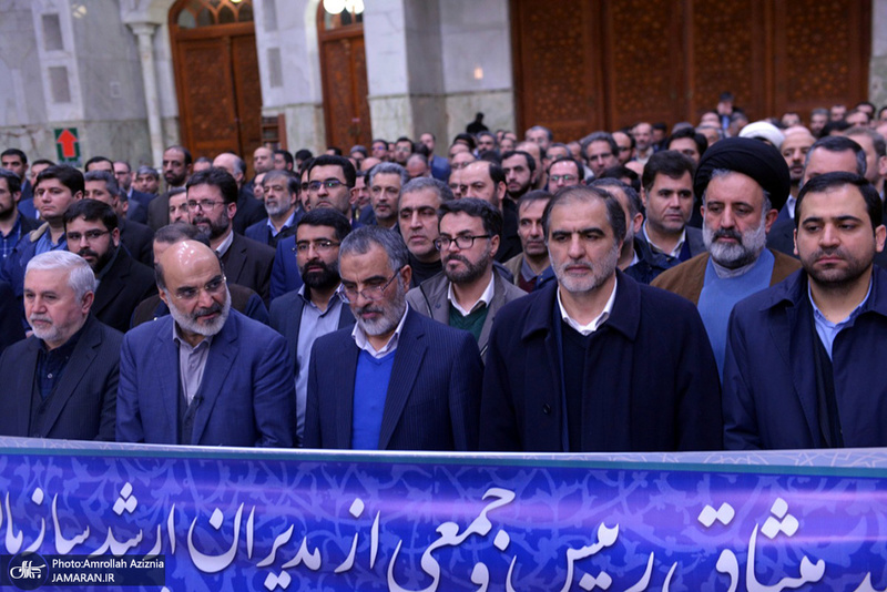 تجدید میثاق رییس، مدیران و کارکنان صداوسیما با آرمان های حضرت امام(س)