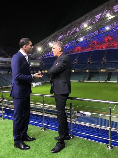 کی‌روش با کاپیتان سابق اسپانیا در روسیه دیدار کرد/ عکس