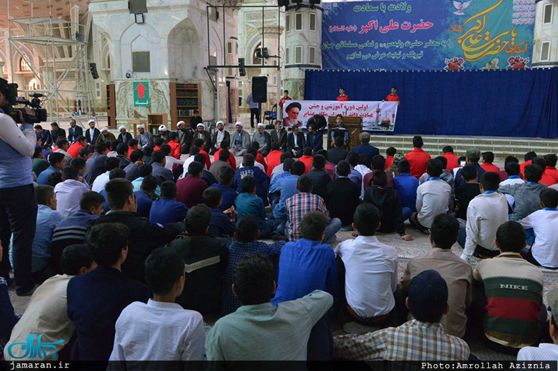 اولین دوره آموزش و جشن عبادت دانش آموزان مکلف عشایر‎