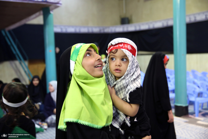 همایش جهانی سه ساله های حسینی در حسینیه جماران 1