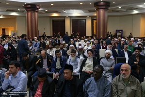 دیدار مهمانان سی و سومین کنفرانس وحدت اسلامی با سید حسن خمینی