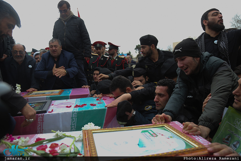 مراسم تشییع پیکر سه شهید نیروی انتظامی