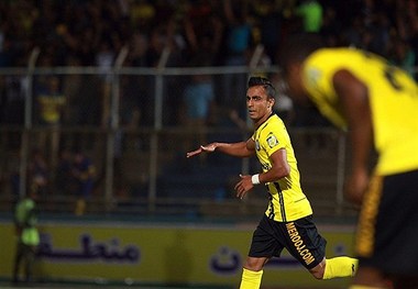 تصویری از بازیکن هندی لیگ برتر فوتبال ایران 
