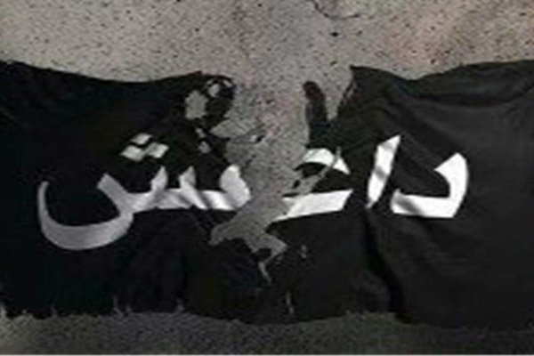بسیج مردمی عراق حمله سنگین داعش در مرز با سوریه را دفع کرد
