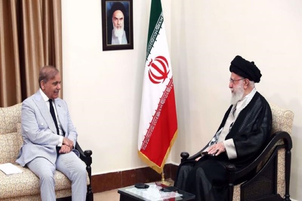 Iran, Pakistan must take joint action to stop Israel’s crimes in Gaza: Leader