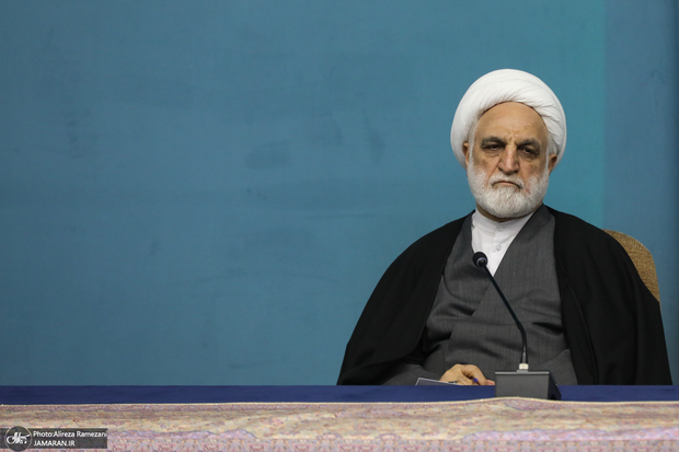 رئیس قوه قضاییه: برای تعیین تکلیف وضعیت زندانیان مُعسر و ناتوان از ردمال و پرداخت دیون، باید از همه ظرفیت‌های قانونی بهره گرفت/ شاید نیاز به آن باشد که در این حوزه به اصلاح قانون و اصلاح رویه‌ها روی آوریم