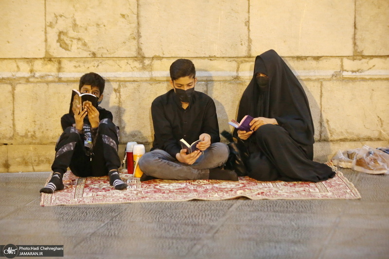 مراسم احیای شب بیست و یکم ماه رمضان در حرم مطهر حضرت معصومه (س)