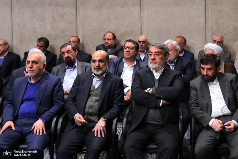 دیدار جمعی از تولیدکنندگان، کارآفرینان و فعالان اقتصادی با رهبر معظم انقلاب