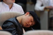 خبرنگار کره ایی در نشست خبری کی روش خوابید !+ عکس