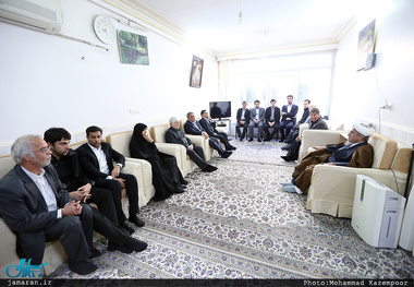 دیدارهای خانواده آیت الله هاشمی رفسنجانی با آیات و مراجع عظام