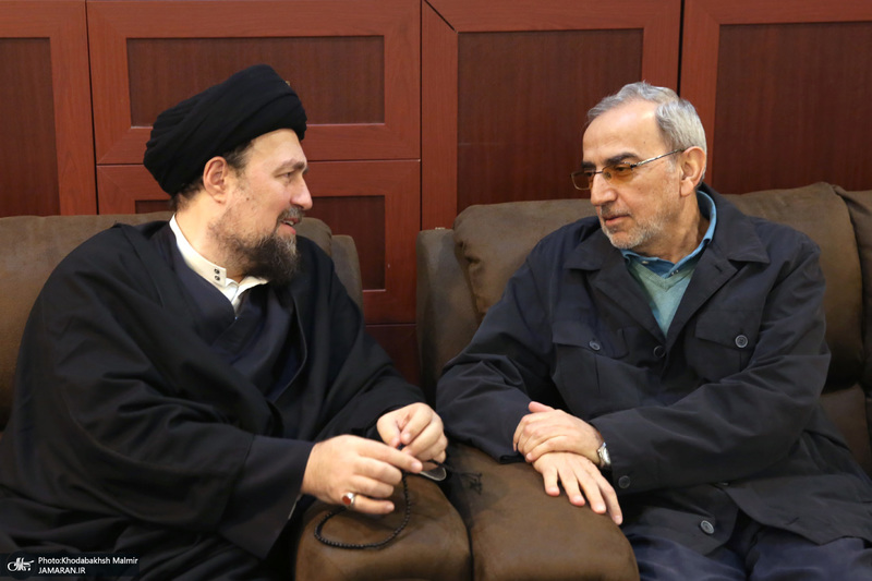 حضور شخصيت هاي سياسي در منزل مرحوم آیت الله بجنوردی 2