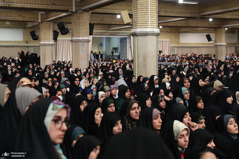 دیدار رمضانی دانشجویان با رهبر معظم انقلاب