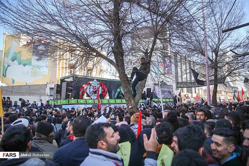 مراسم تشییع و خاکسپاری سردارحاج قاسم سلیمانی در کرمان