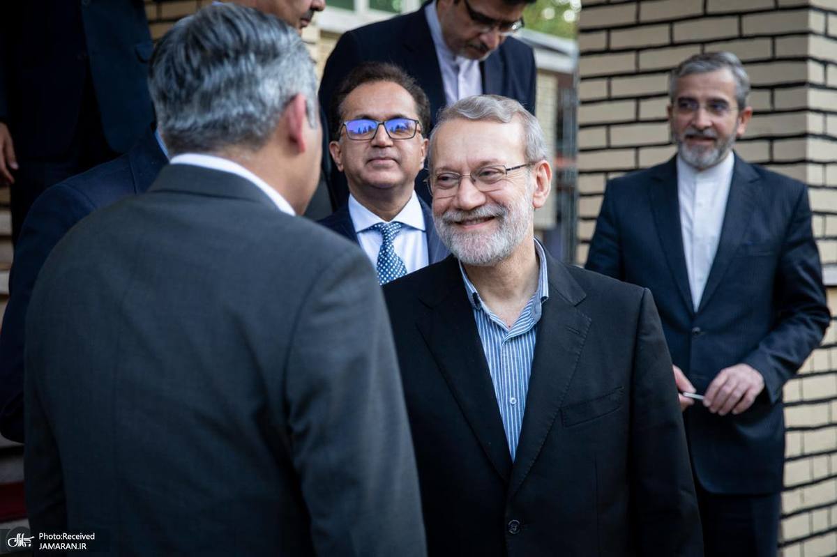 چرا علی لاریجانی به پاکستان سفر می کند؟