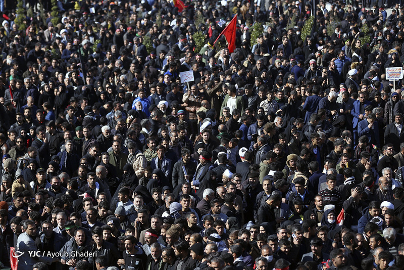 مراسم تشییع و خاکسپاری سردارحاج قاسم سلیمانی در کرمان