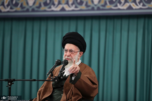 رهبر معظم انقلاب: اگر اتفاقی رخ ندهد، پایان رِژیم غاصب نزدیک است/ امیدواریم که جوانان نماز خواندن مسلمانان در قدس را ببینند