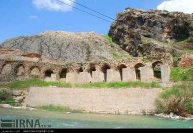 چهارمین مرحله مرمت بنای تاریخی پل بریم باشت آغاز شد