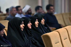 مراسم بزرگداشت احسان صابری در حرم امام خمینی (س)