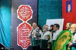 پنجاهمین شب اجتماع پر شور مردم در میدان نماز