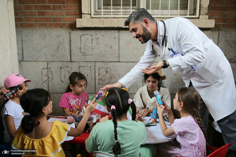 تجمع «از کربلای ایران تا کربلای غزه؛ یادمان شهدای کودک ایران و غزه» در بیمارستان امام خمینی