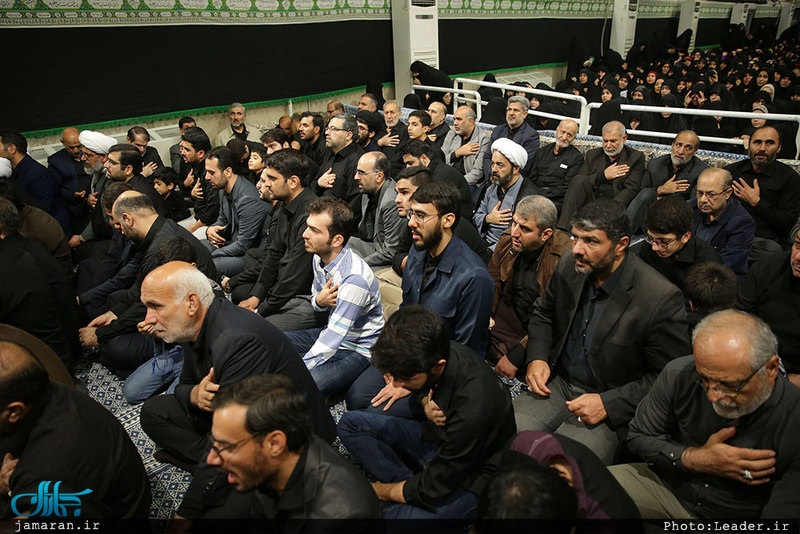 مراسم عزاداری شب تاسوعای حسینی با حضور رهبر معظم انقلاب اسلامی