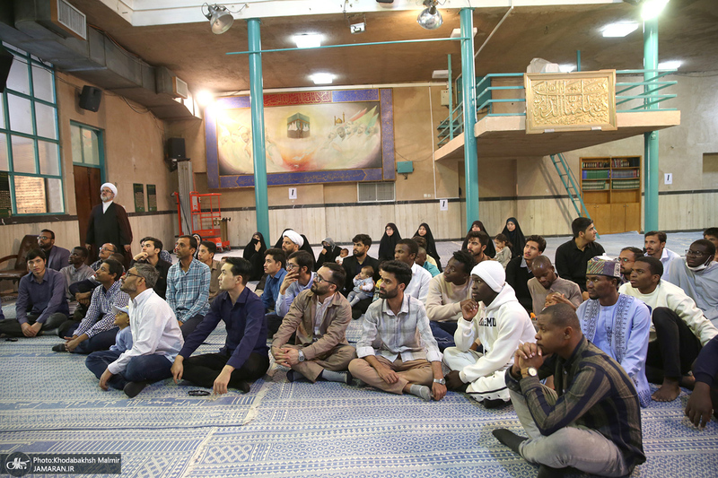 بازدید جمعی از دانشجویان دانشگاه جامعه المصطفی از جماران