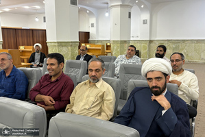 محفل ادبی پروانه ها در مجتمع فرهنگی هنری یادگار امام (ره) قم