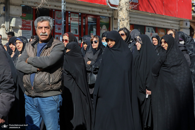 مراسم تشییع مادر شهیدان جواد سپهری